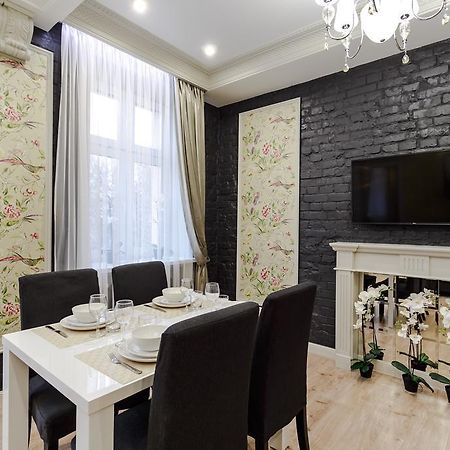 Royal Rent Minsk Apartment Ngoại thất bức ảnh