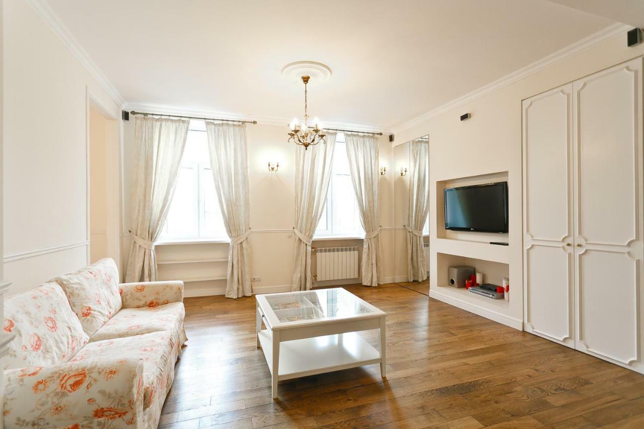 Royal Rent Minsk Apartment Ngoại thất bức ảnh