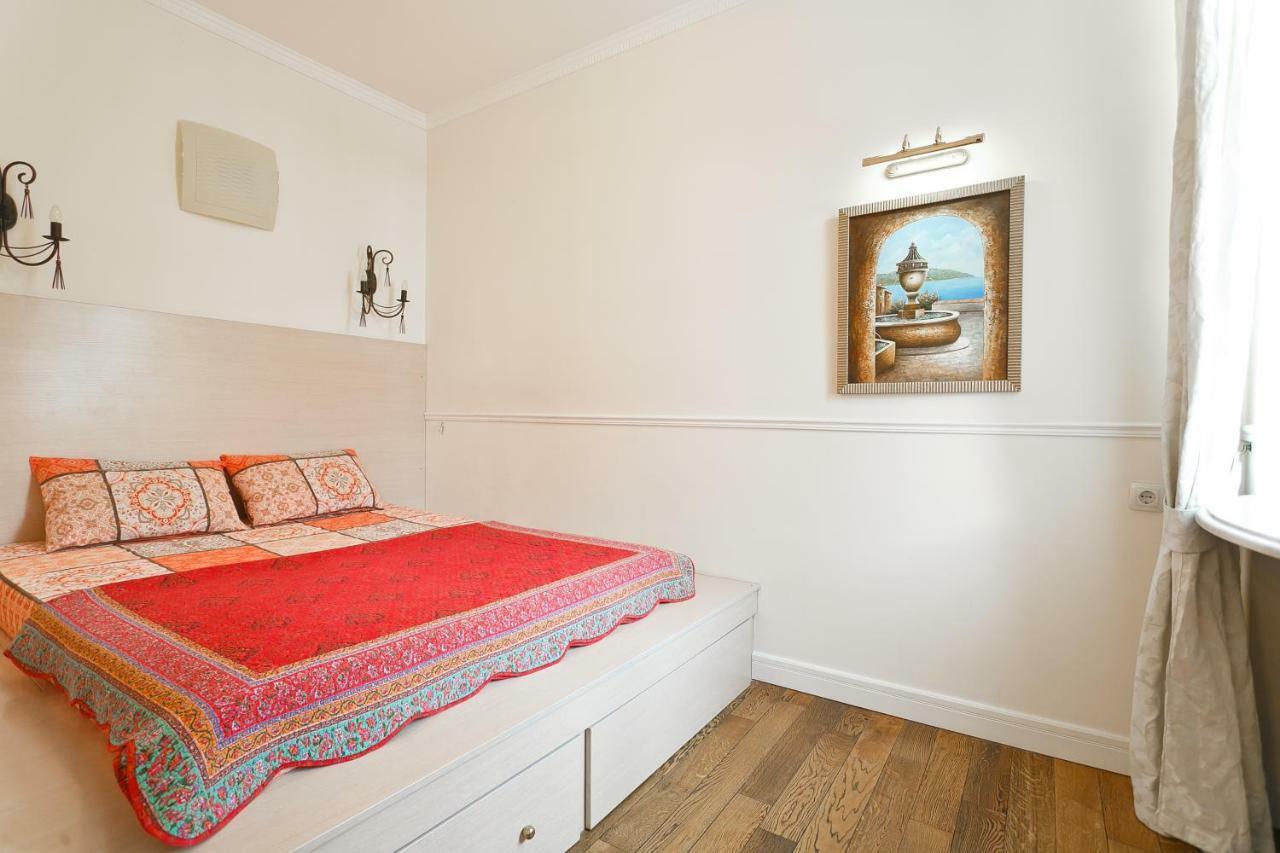 Royal Rent Minsk Apartment Ngoại thất bức ảnh